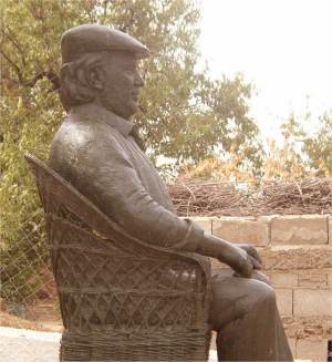 Monumento a Francisco Rabal en guilas (Murcia)